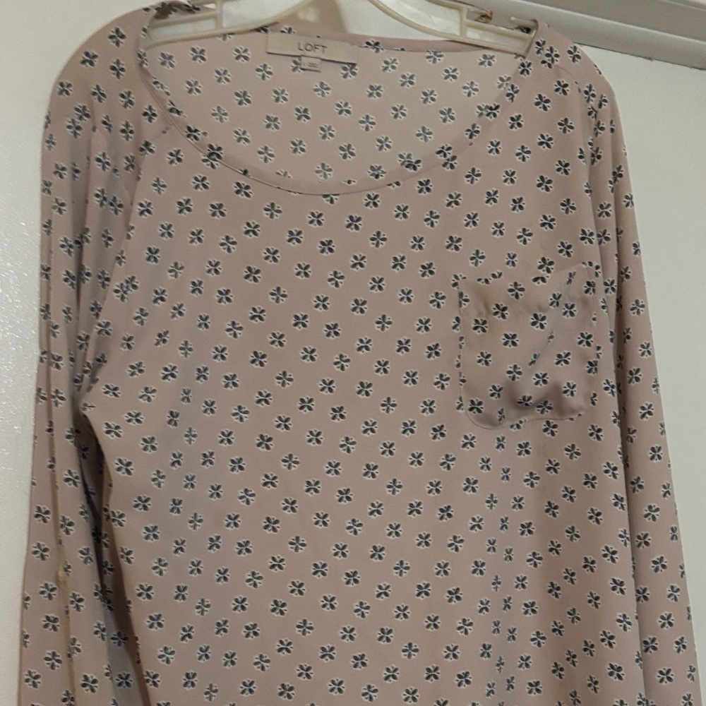 Loft patterned  Long Sleeve Top - Picture 2 of 5